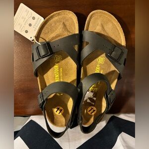 🍦Birkenstock Women's Rio Sandal Eur 42 Women’s 11